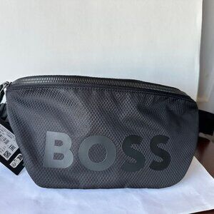NWT Hugo Boss Pixel R Bumbag Belt Bag in Black With Big Front Logo